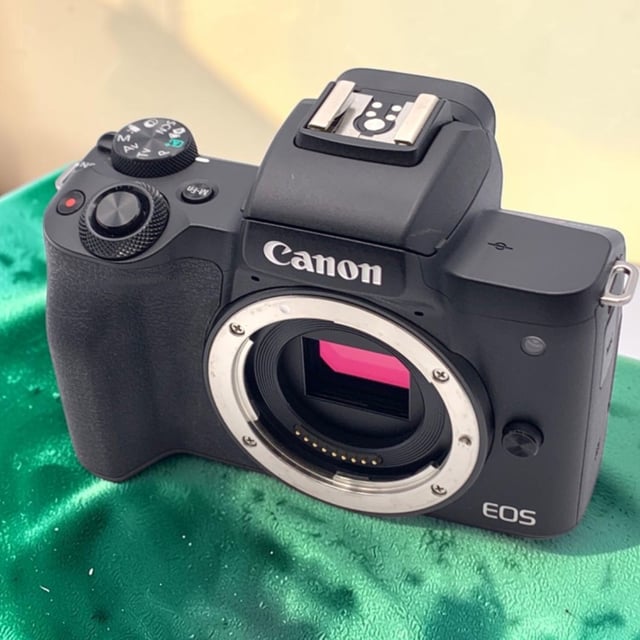 EOS Kiss M ボディ "ブラック"