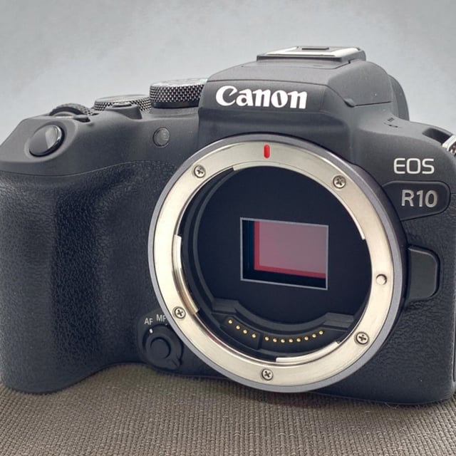 EOS R10 ボディ
