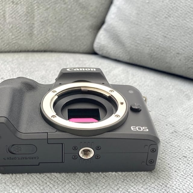 EOS Kiss M ボディ