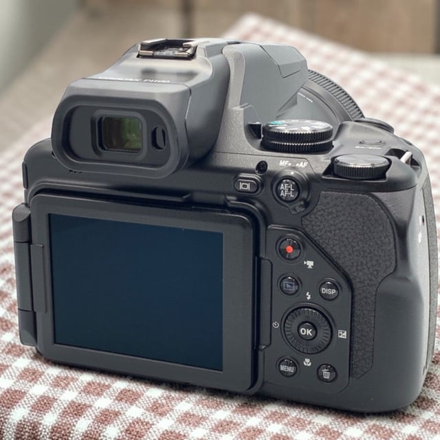 COOLPIX P1100