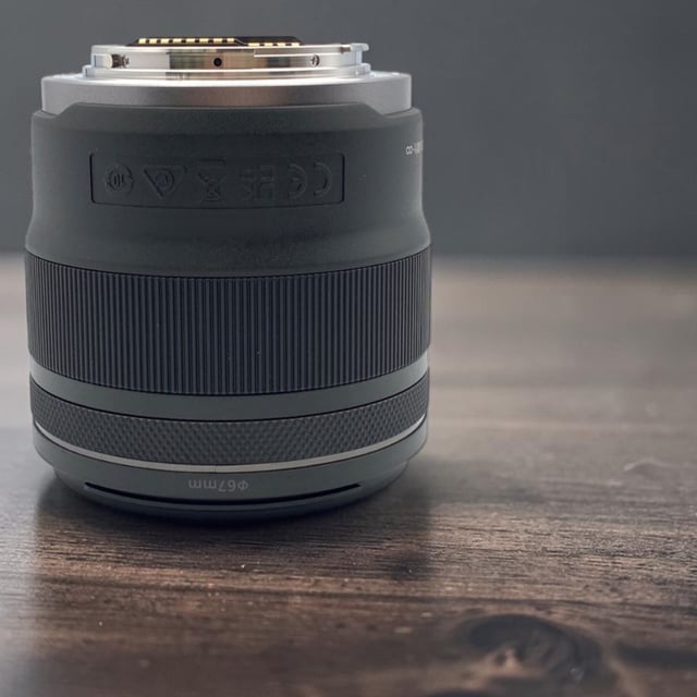 RF45mm F1.2 STM