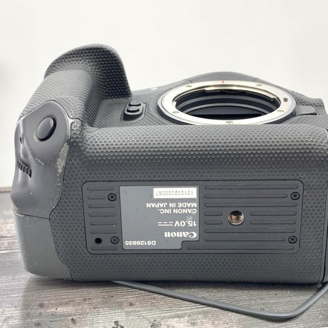 EOS R3 ボディ