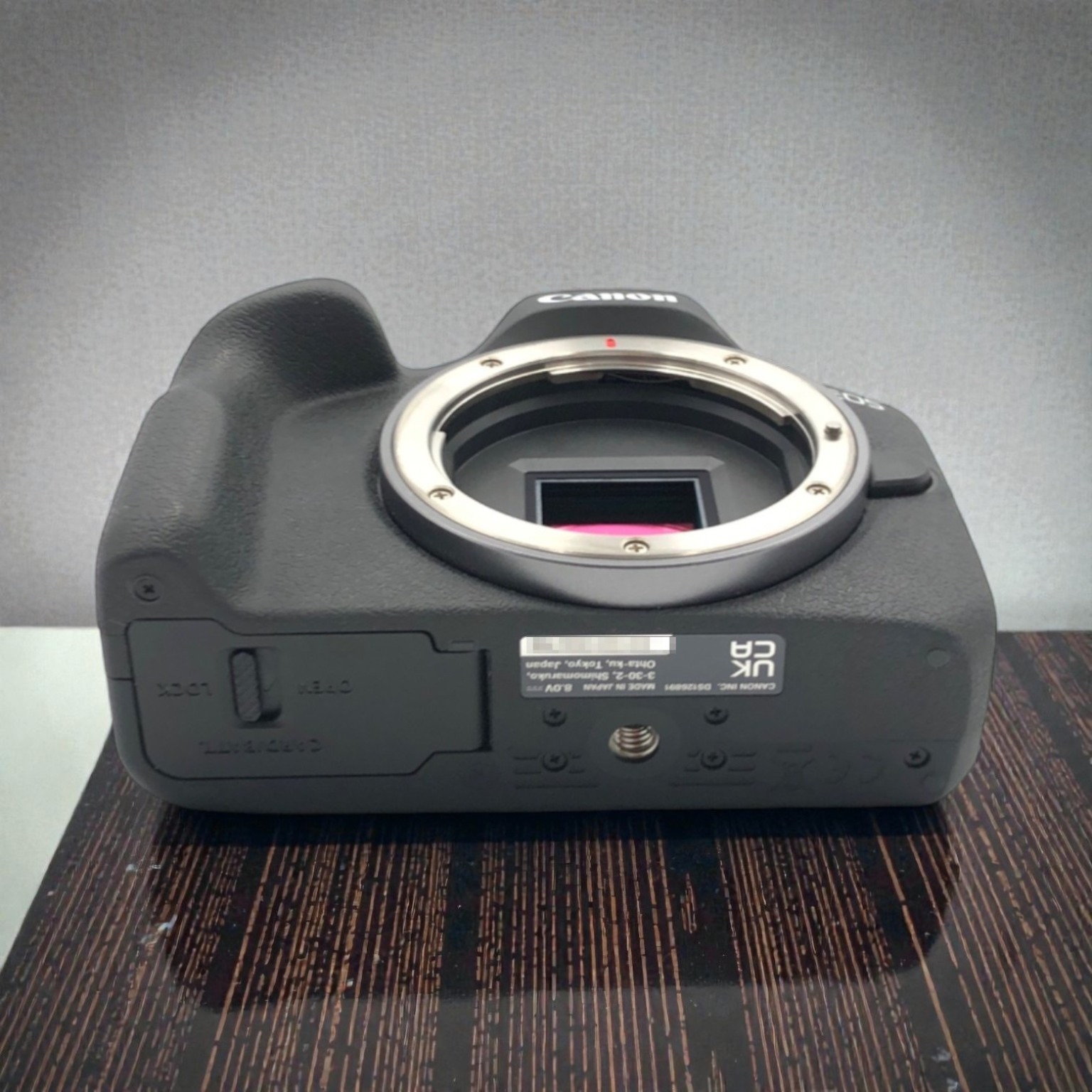 Canon EOS R100 ボディの中古 (美品)・¥62,590 | みんなのカメラ