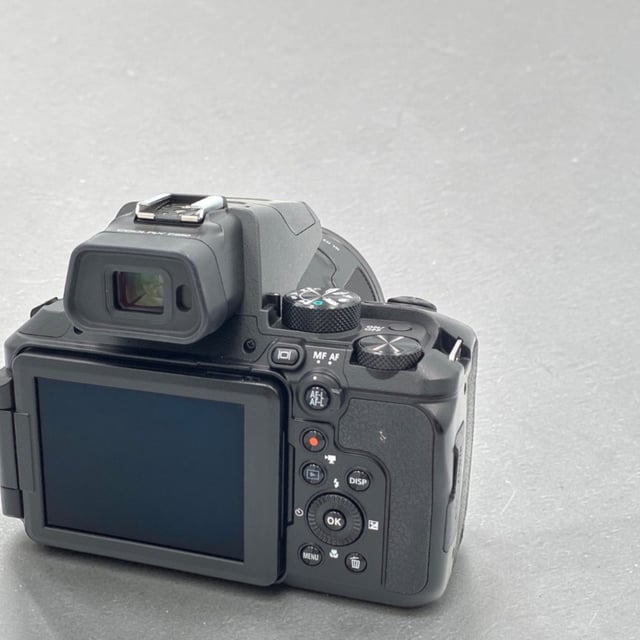 COOLPIX P950
