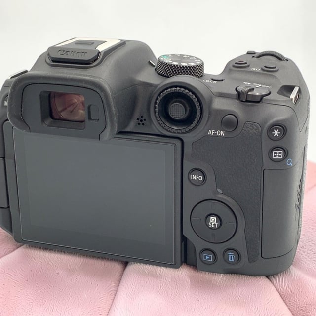 EOS R7 ボディ