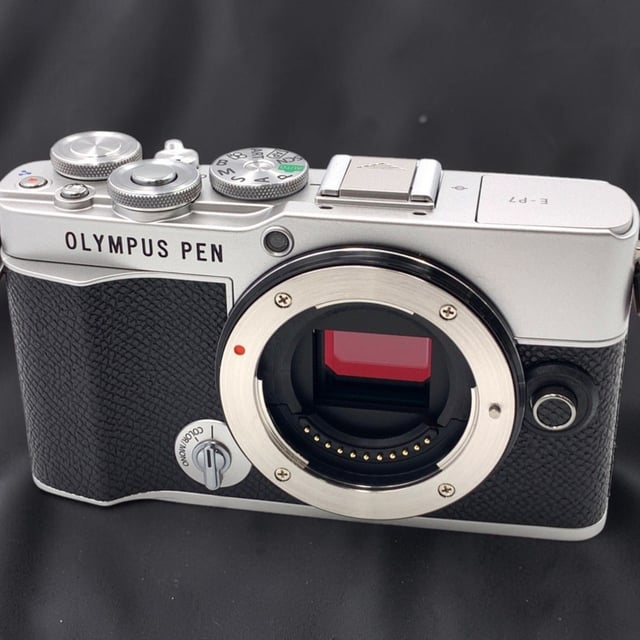 OLYMPUS PEN E-P7 ボディ