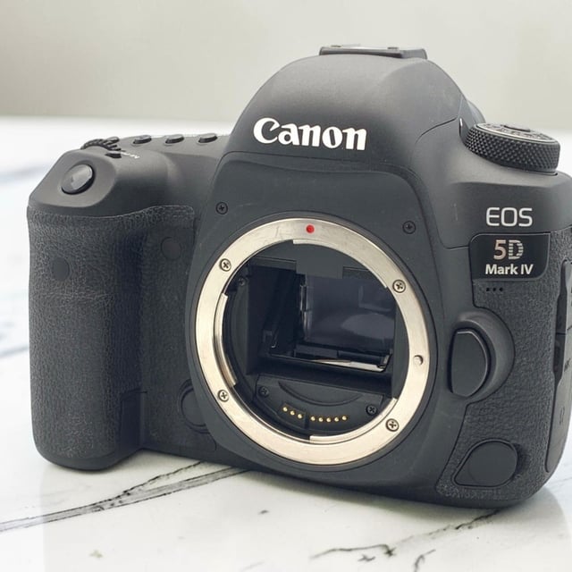 EOS 5D Mark IV ボディ