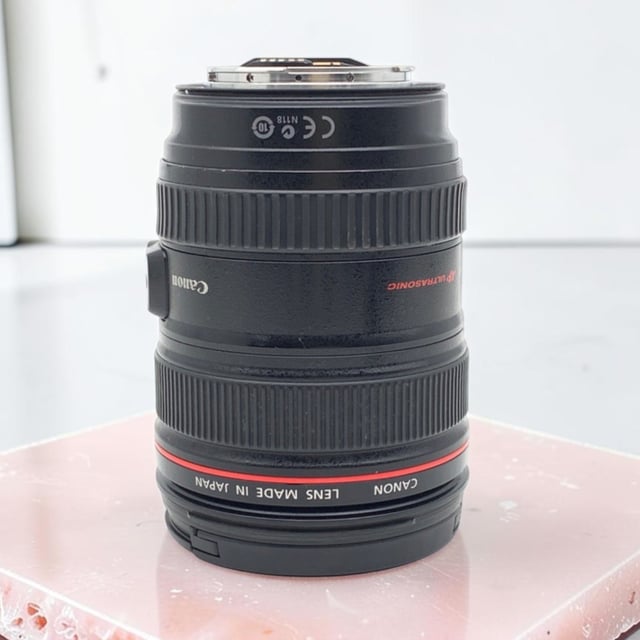 EF 24-105mm F4L IS USM