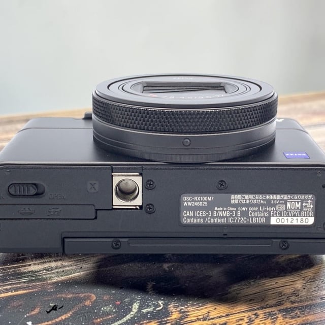 サイバーショット RX100 VII(DSC-RX100M7)