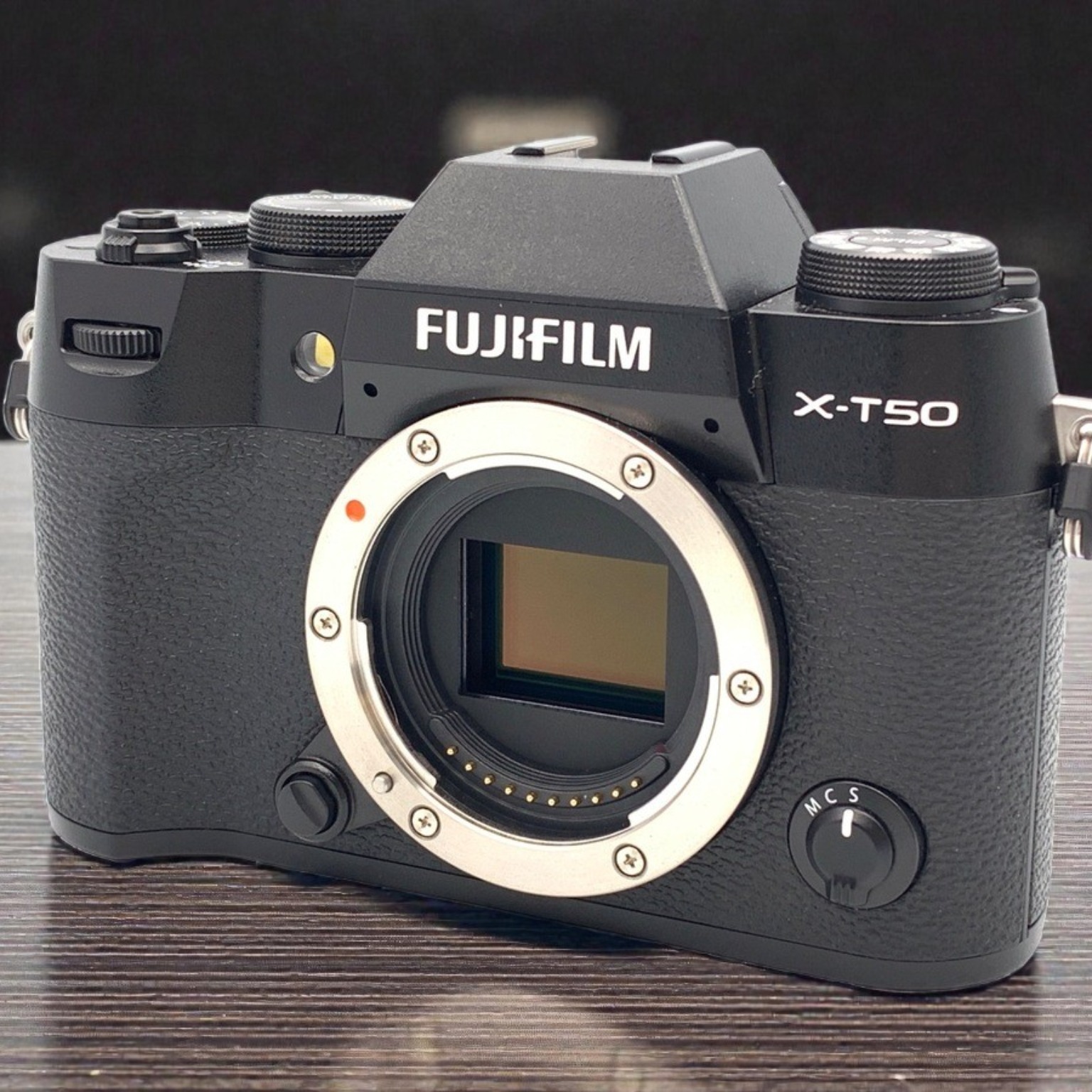 富士フイルム X-T50 ボディ 