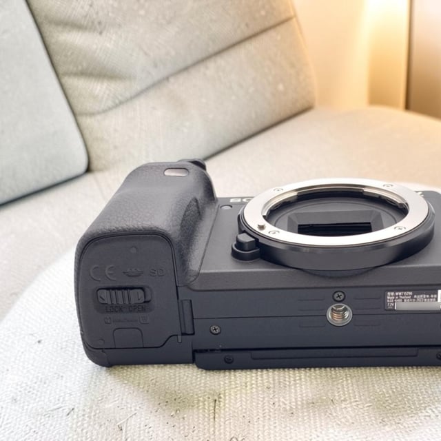 α6400 ILCE-6400 ボディ "ブラック"
