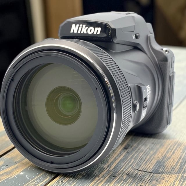 COOLPIX P1100