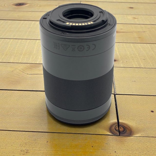 EF-M55-200mm F4.5-6.3 IS STM