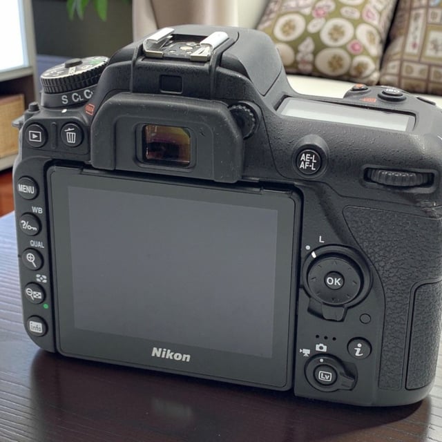 D7500 ボディ