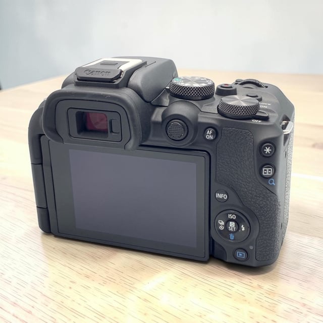 EOS R10 ボディ