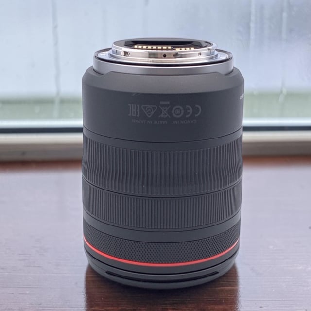 RF 24-105mm F4 L IS USM