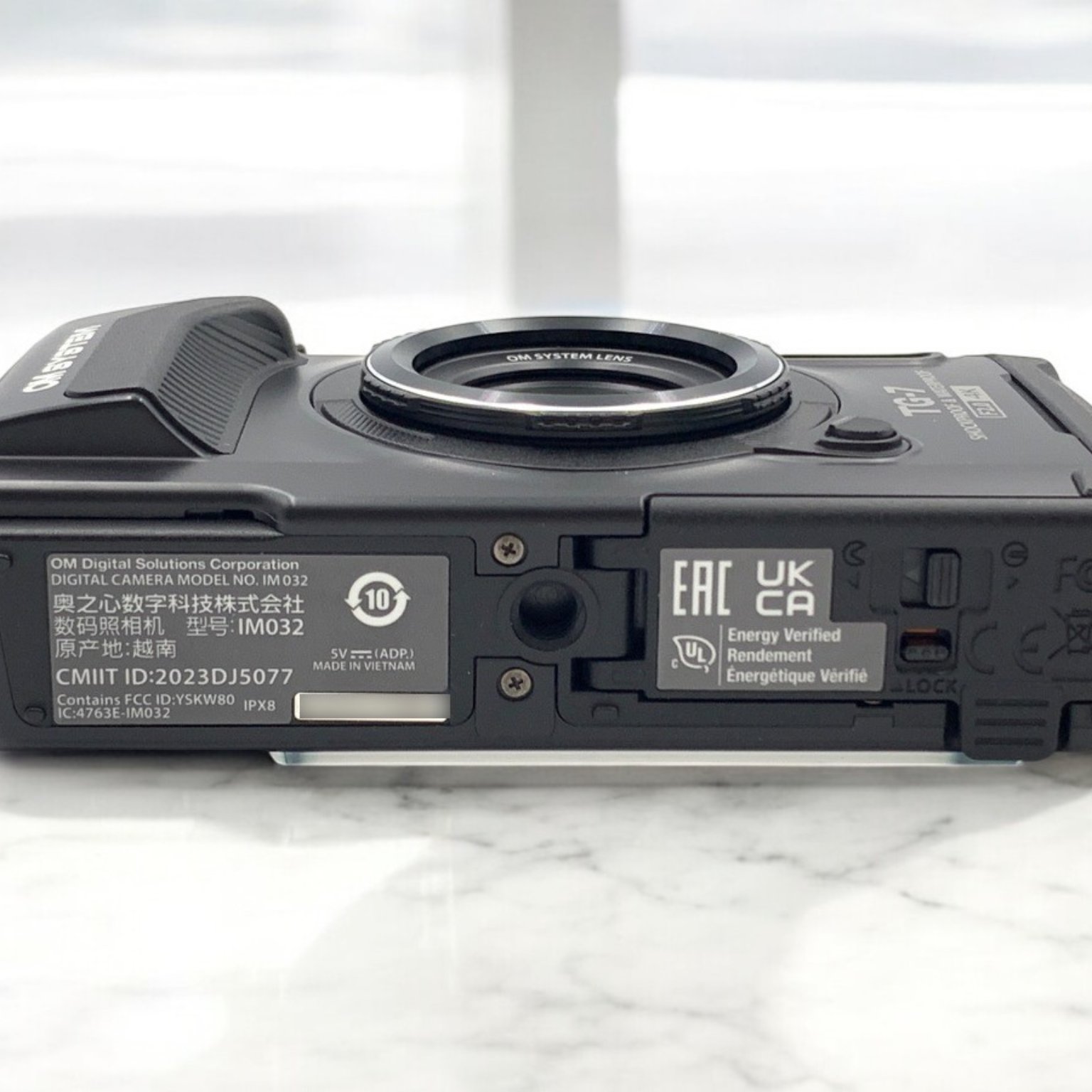 ⭐︎新品・未使用　OM SYSTEM Tough TG-7 ブラック 新品)OM SYSTEM（オーエムシステム） Tough TG-7 ブラック（商品ID