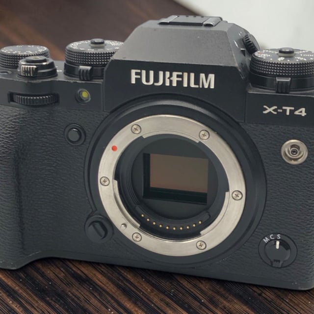 X-T4 ボディ "ブラック"