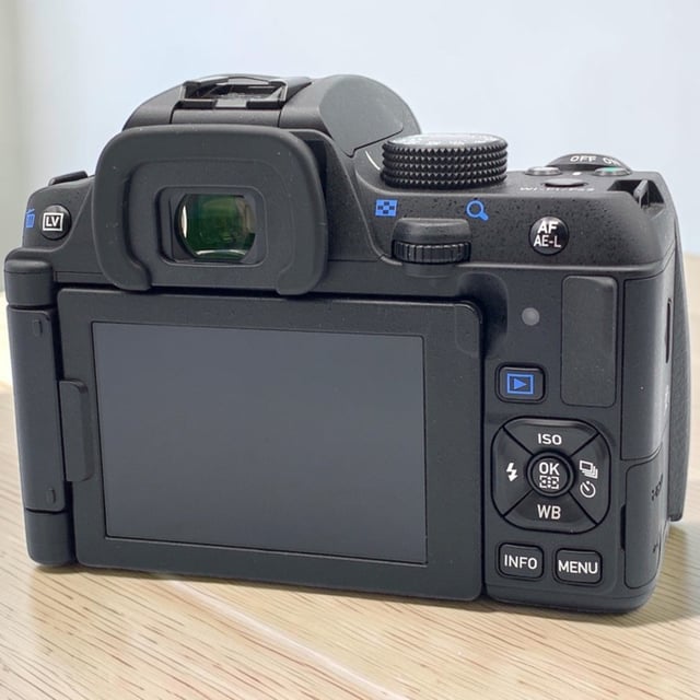 PENTAX K-70 ボディ "ブラック"