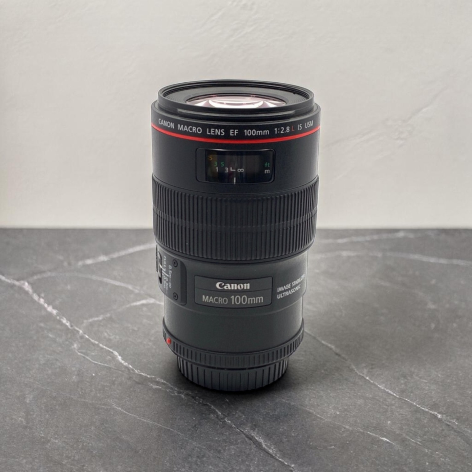 Canon EF 100mm F2.8L マクロ IS USMの中古 (美品)・¥73,140 by falro