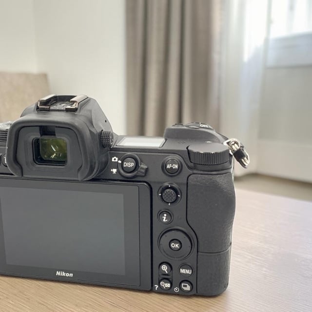 Z7 ボディ