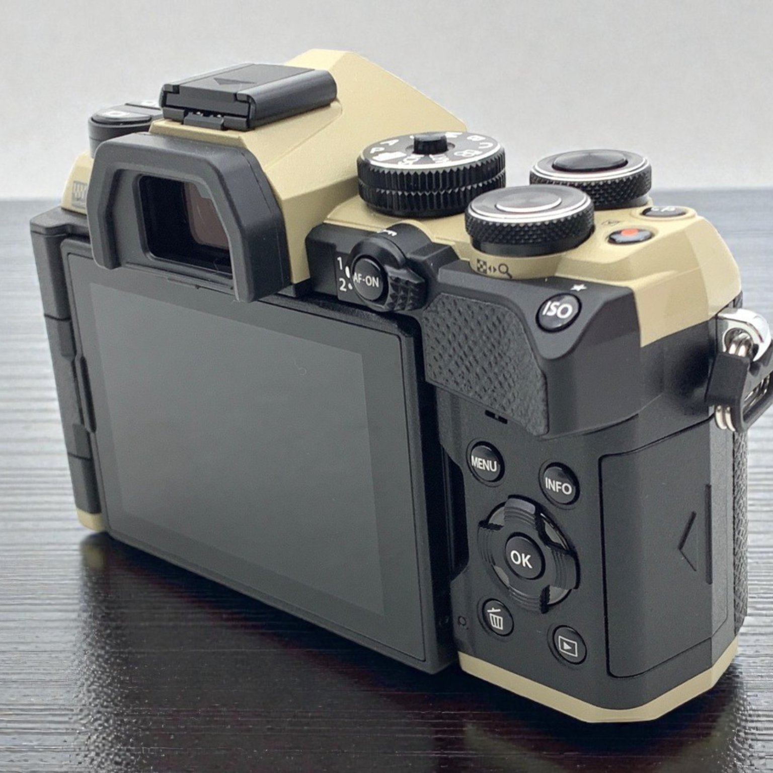 OM-5 Mark II ボディ 