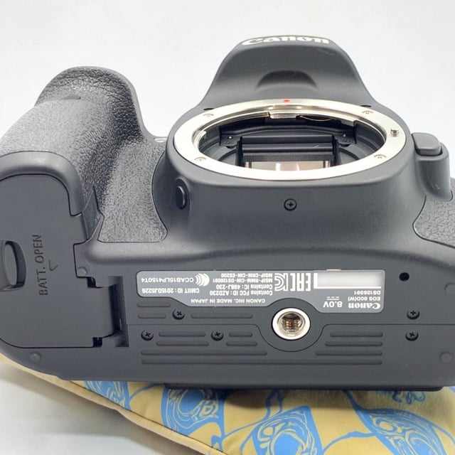EOS 80D ボディ