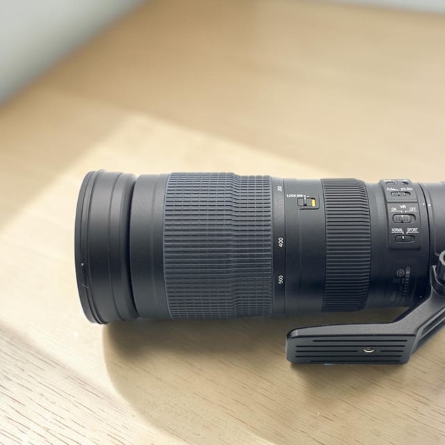 AF-S NIKKOR 200-500mm f/5.6E ED VR