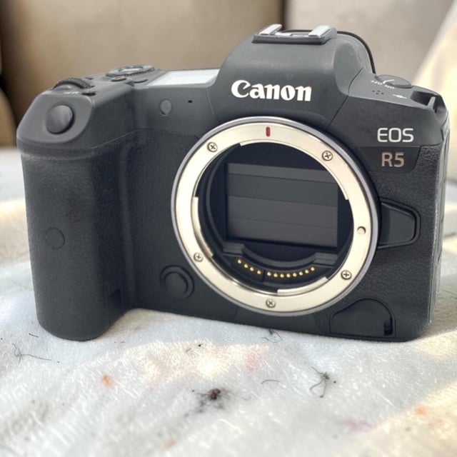 EOS R5 ボディ