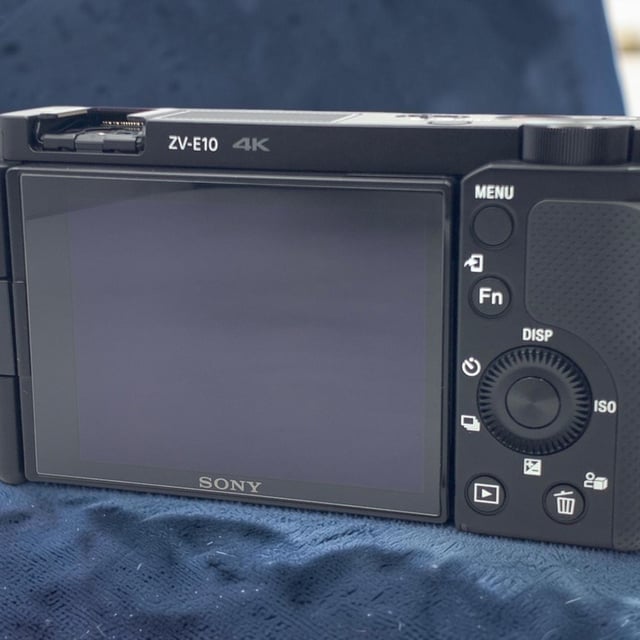VLOGCAM ZV-E10 ボディ "ブラック"