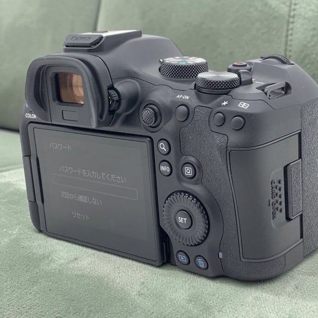 EOS R6 Mark III ボディ