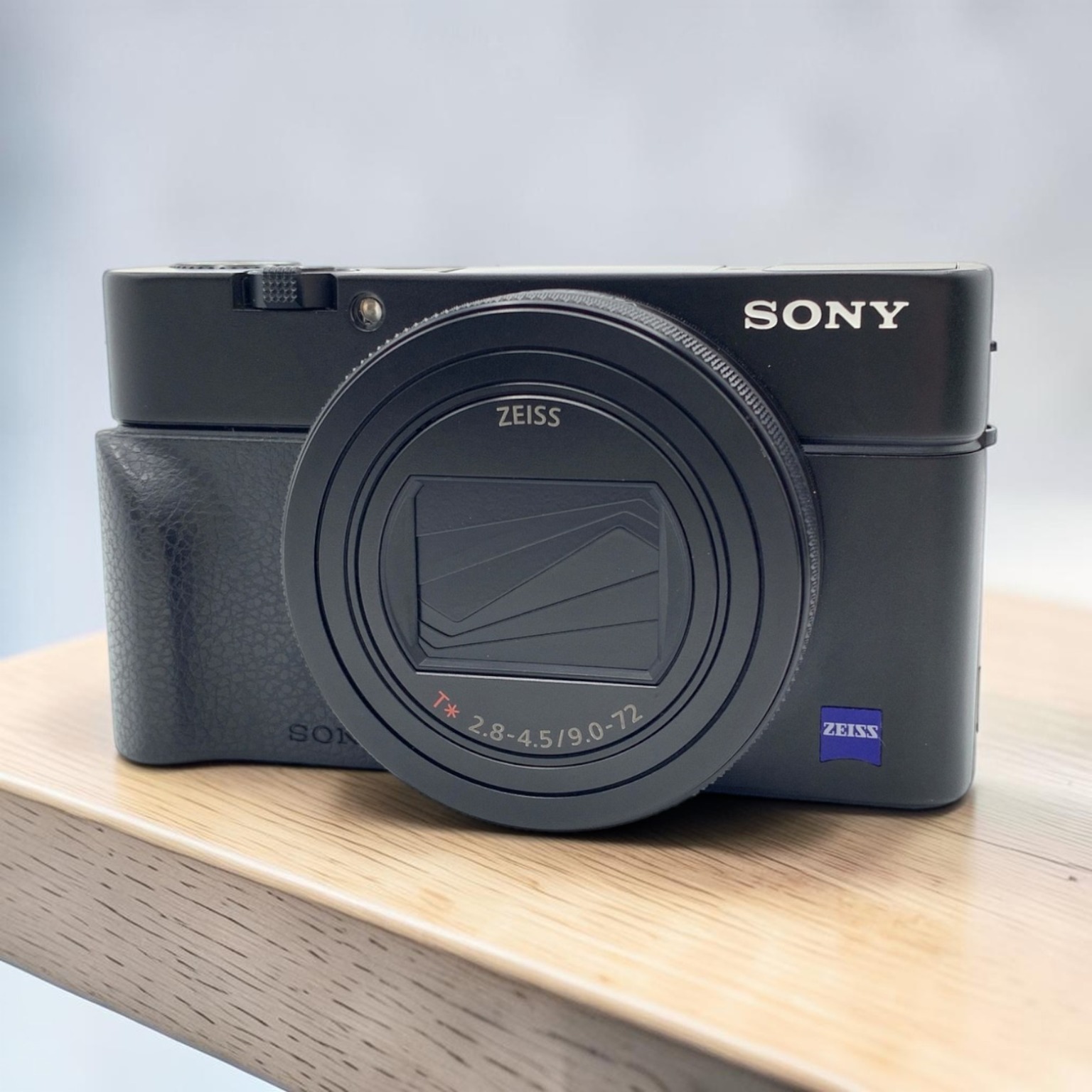 SONY サイバーショット RX100 VII(DSC-RX100M7)の新品/中古の在庫一覧