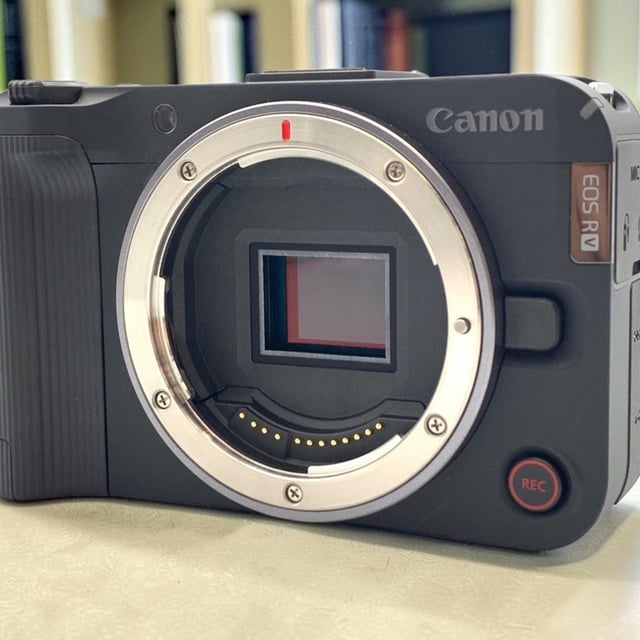 EOS R50 V ボディ "ブラック"