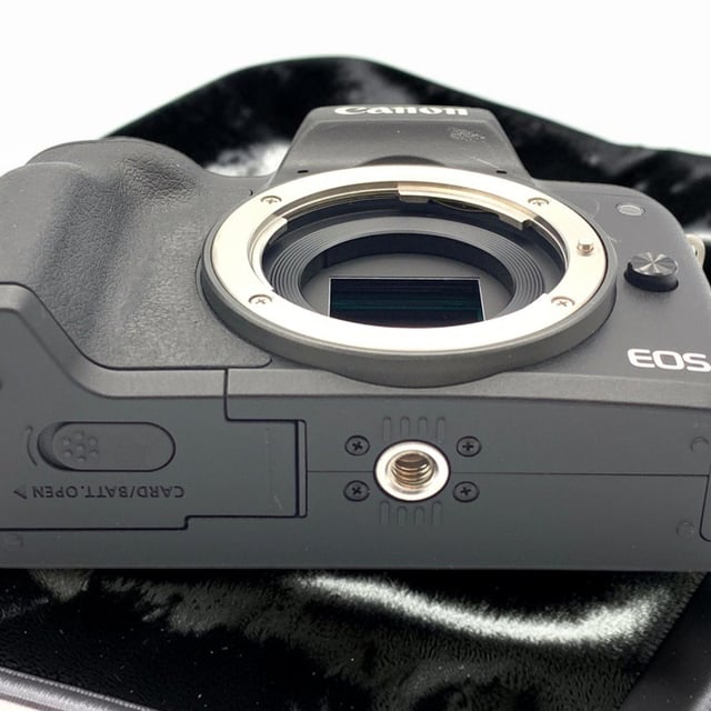 EOS Kiss M ボディ "ブラック"