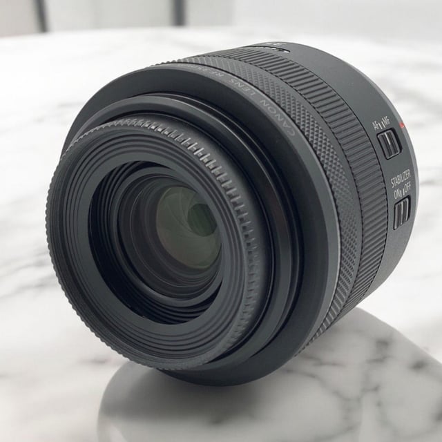RF 35mm F1.8 マクロ IS STM