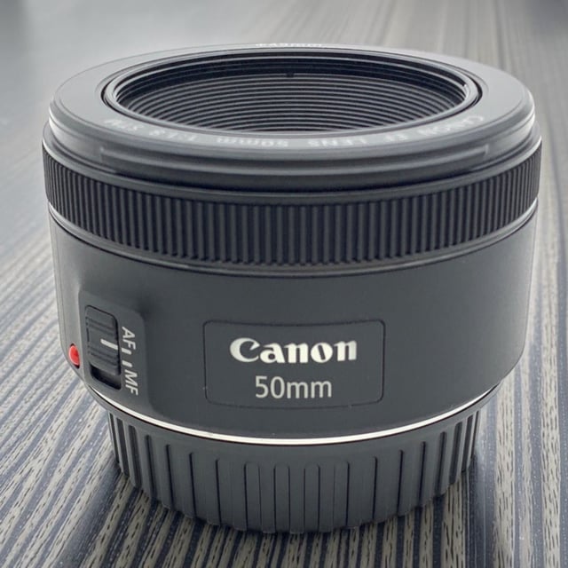 EF 50mm F1.8 STM