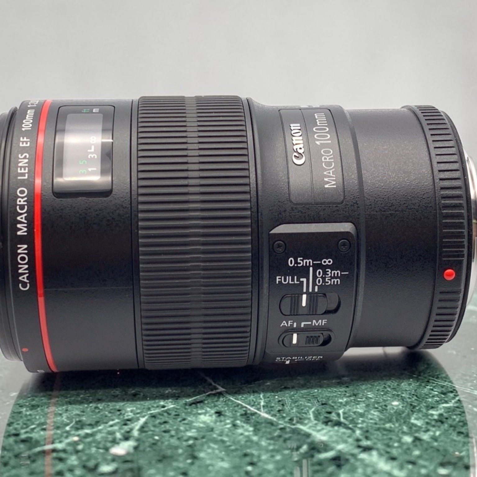 Canon EF 100mm F2.8L マクロ IS USMの新品/中古の在庫一覧 | みんなの