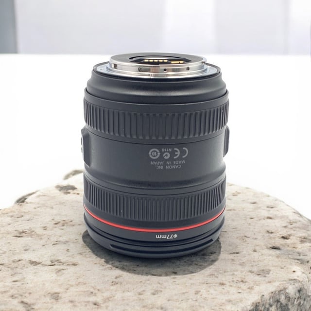 EF 24-70mm F4L IS USM