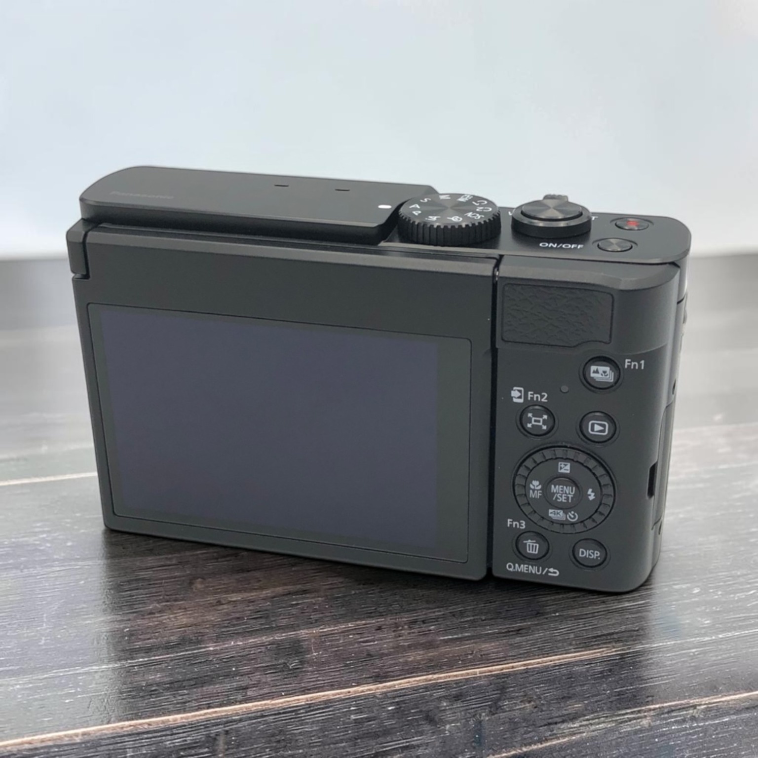 パナソニック LUMIX TZ99(DC-TZ99) 