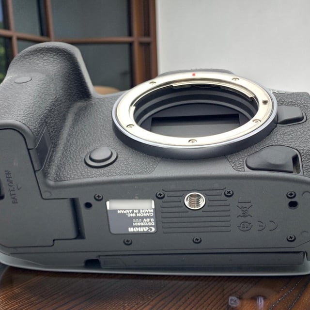 EOS R5 ボディ