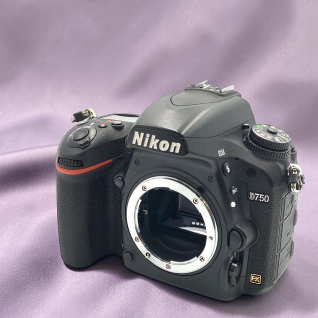 D750 ボディ