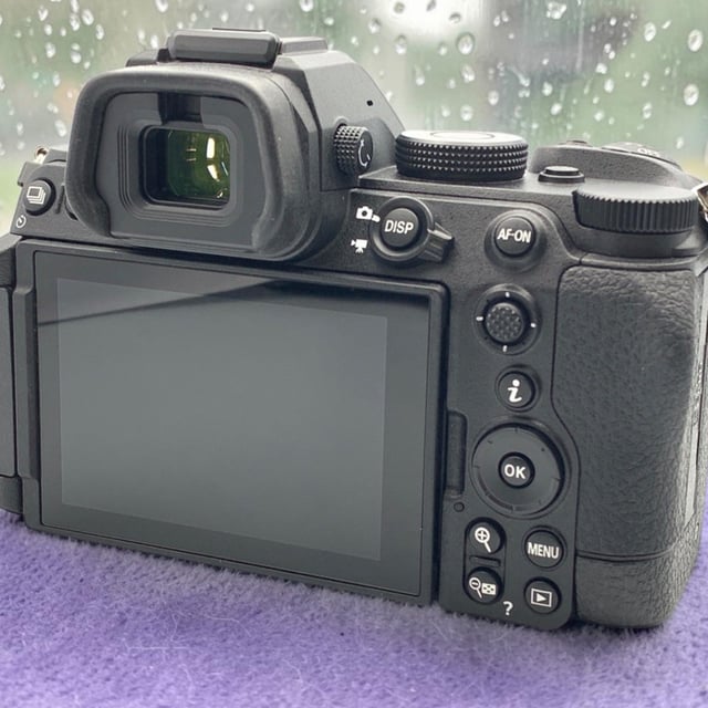 Z5II ボディ