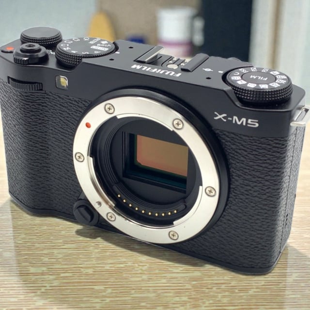 X-M5 ボディ