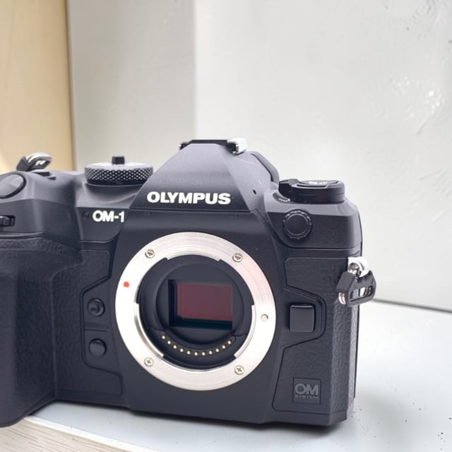 OM-1 ボディ
