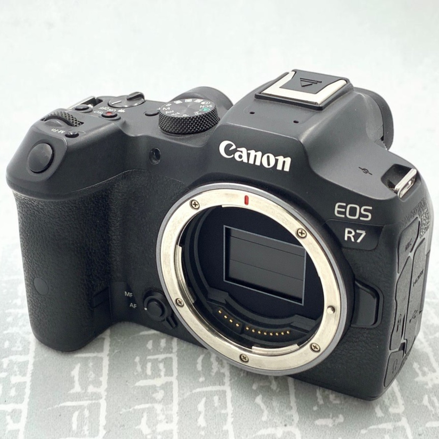 新品・未 EOS Kiss M2 EF-M15-45 IS STM レンタル] CANON EOS Kiss M2 EF-M15-45 IS STM レンズキット ミラー