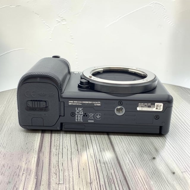 VLOGCAM ZV-E10 ボディ "ブラック"