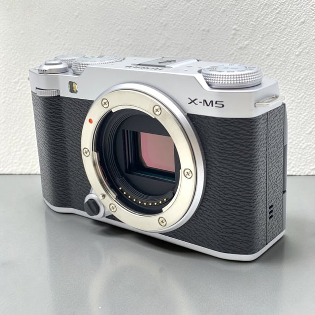 X-M5 ボディ