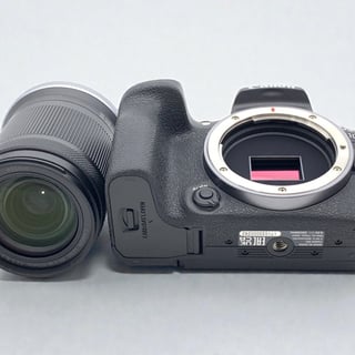 EOS R10 RF-S18-150 IS STM レンズキット