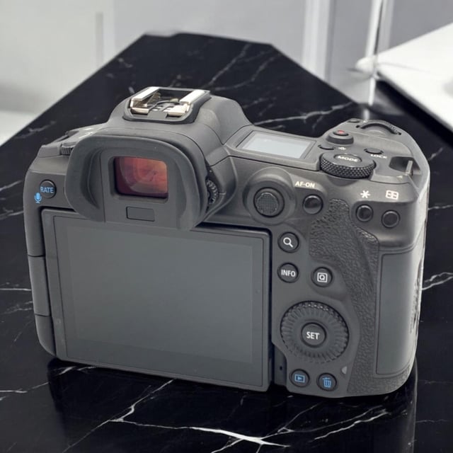 EOS R5 ボディ