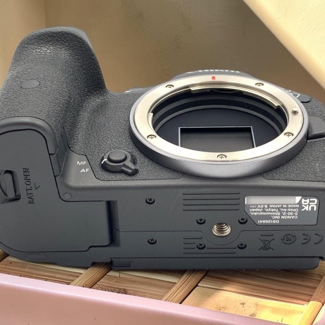 EOS R7 ボディ